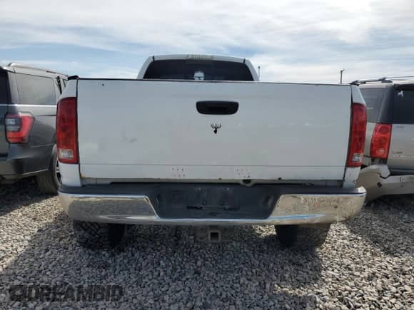 2005 Dodge 3500 SLT with VIN 3D7LS38C15G712310, listed as a Copart auction lot 72390824 with 292,887 mi miles and Salvage title. Bid and sale history available at DreamBid. Image 6.