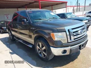 2009 Ford F-150 XL with VIN 1FTRW12849KC28499, listed as a IAAI auction lot 43088269 with 398,040 mi miles and . Bid and sale history available at DreamBid. Image 1.