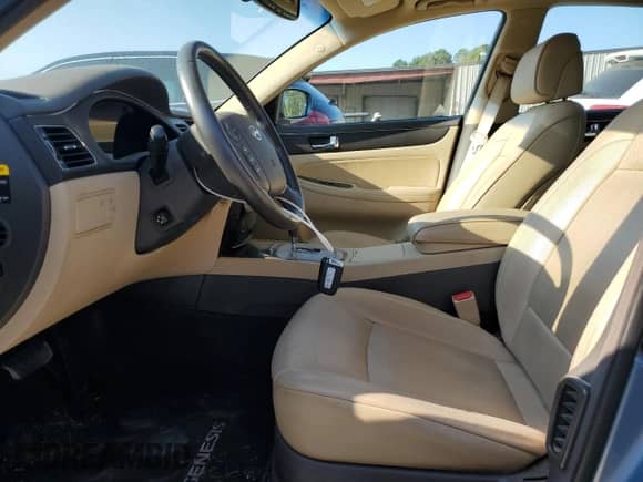 2009 Hyundai Genesis с VIN KMHGC46E39U027243, выставлен на аукционе Copart как лот 71366935 с пробегом 167 693 миль миль и Списание • Salvage title. История ставок и продаж доступна на DreamBid. Изображение 7.