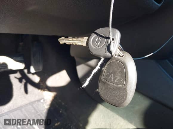 2014 Chevrolet Impala LS with VIN 2G1WA5E35E1181270, listed as a IAAI auction lot 43396640 with 114,000 mi miles and . Bid and sale history available at DreamBid. Image 11.