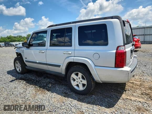 2007 Jeep Commander Sport с VIN 1J8HG48P47C691235, выставлен на аукционе Copart как лот 64057505 с пробегом 135 641 миль миль и Списание • Salvage title. История ставок и продаж доступна на DreamBid. Изображение 2.