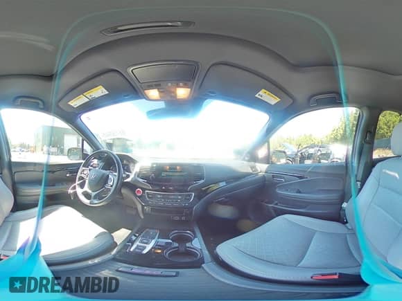 2021 Honda Passport Touring with VIN 5FNYF8H92MB042258, listed as a Copart auction lot 68150945 with 60,684 mi miles and Salvage title. Bid and sale history available at DreamBid. Image 15.