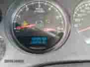 2010 Chevrolet Tahoe Commercial z VIN 1GNUKAE08AR131627, wystawiony jako IAAI lot #43293372 z przebiegiem 332 638 mil mil oraz . Historia ofert i sprzedaży dostępna na DreamBid. Obrazek 7.