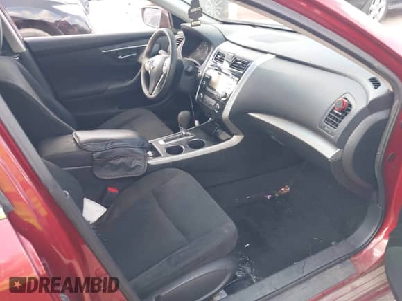 2015 Nissan Altima S z VIN 1N4AL3AP0FN371511, wystawiony jako IAAI lot #43112320 z przebiegiem Nie podano mil oraz . Historia ofert i sprzedaży dostępna na DreamBid. Obrazek 5.