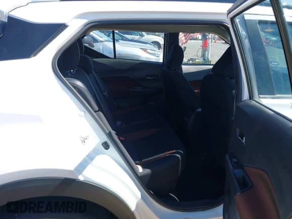 2024 Nissan Kicks SR с VIN 3N1CP5DV3RL571741, выставлен на аукционе IAAI как лот 42214805 с пробегом 5 232 миль миль и . История ставок и продаж доступна на DreamBid. Изображение 8.