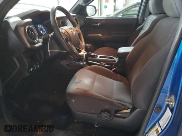 2017 Toyota Tacoma SR5 with VIN 3TMAZ5CN9HM046224, listed as a Copart auction lot 85760925 with 191,601 mi miles and Salvage title. Bid and sale history available at DreamBid. Image 7.