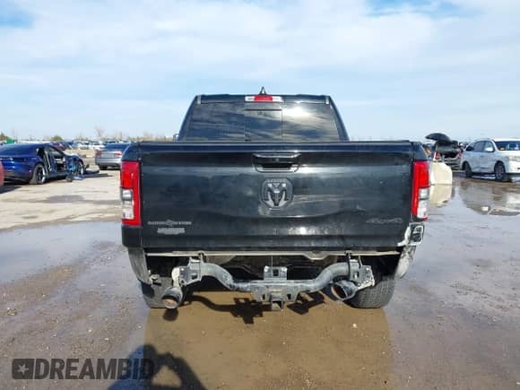 2021 Ram 1500 Big Horn z VIN 1C6SRFFT8MN637530, wystawiony jako IAAI lot #41435125 z przebiegiem 134 649 mil mil oraz . Historia ofert i sprzedaży dostępna na DreamBid. Obrazek 16.