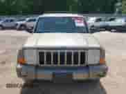 2006 Jeep Commander with VIN 1J8HH48N86C106683, listed as a IAAI auction lot 42563082 with 235,200 mi miles and . Bid and sale history available at DreamBid. Image 6.