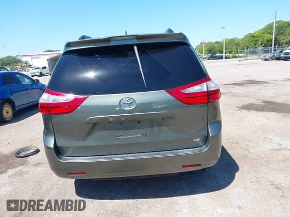 2018 Toyota Sienna LE Auto Access Seat with VIN 5TDKZ3DC3JS904010, listed as a IAAI auction lot 42037039 with 101,130 mi miles and . Bid and sale history available at DreamBid. Image 17.