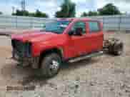 2015 Chevrolet Silverado 3500 с VIN 1GB4KYC84FF614068, выставлен на аукционе Copart как лот 57627825 с пробегом 133 454 миль миль и Списание • Salvage title. История ставок и продаж доступна на DreamBid. Изображение 1.