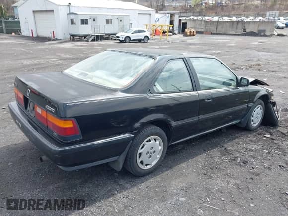 1989 Honda Accord с VIN 1HGCA6280KA027536, выставлен на аукционе IAAI как лот 42029741 с пробегом 238 637 миль миль и . История ставок и продаж доступна на DreamBid. Изображение 4.