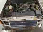 2000 Land Rover Discovery Cloth с VIN SALTY1248YA271415, выставлен на аукционе Copart как лот 80648734 с пробегом 165 521 миль миль и Списание • Salvage title. История ставок и продаж доступна на DreamBid. Изображение 14.