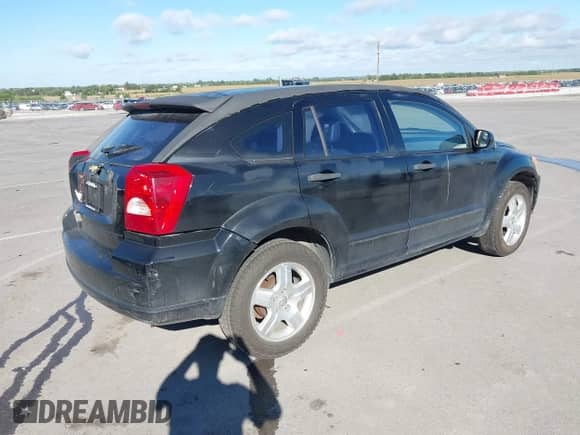 2007 Dodge Caliber SXT с VIN 1B3HB48B67D557011, выставлен на аукционе IAAI как лот 43268788 с пробегом 152 371 миль миль и . История ставок и продаж доступна на DreamBid. Изображение 4.