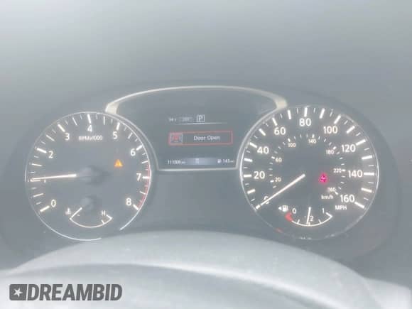 2018 Nissan Pathfinder SL with VIN 5N1DR2MM5JC660532, listed as a IAAI auction lot 42932361 with 111,006 mi miles and . Bid and sale history available at DreamBid. Image 7.