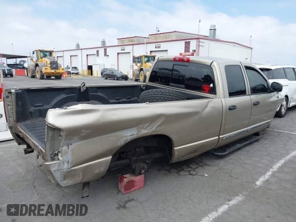 2004 Dodge 1500 SLT with VIN 1D7HA18D34J200809, listed as a IAAI auction lot 42791639 with 311,008 mi miles and . Bid and sale history available at DreamBid. Image 4.