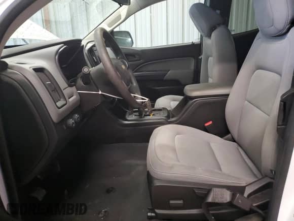 2020 Chevrolet Colorado 4WD Work Truck с VIN 1GCHTBEN1L1115652, выставлен на аукционе Copart как лот 44711035 с пробегом 14 861 миль миль и Списание • Salvage title. История ставок и продаж доступна на DreamBid. Изображение 7.