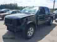 2011 Nissan Frontier Pro-4X z VIN 1N6AD0EV7BC442222, wystawiony jako IAAI lot #42698751 z przebiegiem 158 321 mil mil oraz . Historia ofert i sprzedaży dostępna na DreamBid. Obrazek 2.