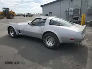 1982 Chevrolet Corvette с VIN 1G1AY878XC5102140, выставлен на аукционе Copart как лот 59845855 с пробегом 80 611 миль миль и Чистый • Clean title. История ставок и продаж доступна на DreamBid. Изображение 2.