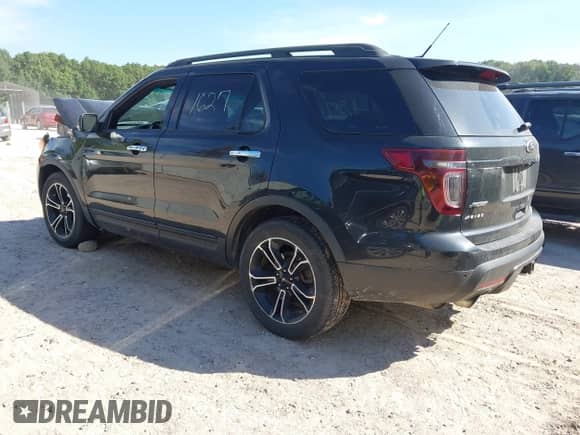 2013 Ford Explorer Sport z VIN 1FM5K8GT1DGB89300, wystawiony jako IAAI lot #43191627 z przebiegiem Nie podano mil oraz . Historia ofert i sprzedaży dostępna na DreamBid. Obrazek 3.