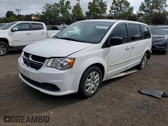 2017 Dodge Grand Caravan SE with VIN 2C4RDGBGXHR648641, listed as a Copart auction lot 68714615 with 153,290 mi miles and Salvage title. Bid and sale history available at DreamBid. Image 1.