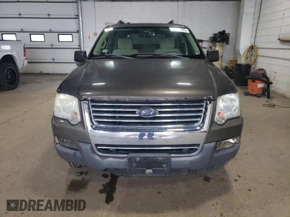 2008 Ford Explorer XLT с VIN 1FMEU63EX8UA04772, выставлен на аукционе Copart как лот 69417175 с пробегом 198 725 миль миль и Чистый • Clean title. История ставок и продаж доступна на DreamBid. Изображение 5.