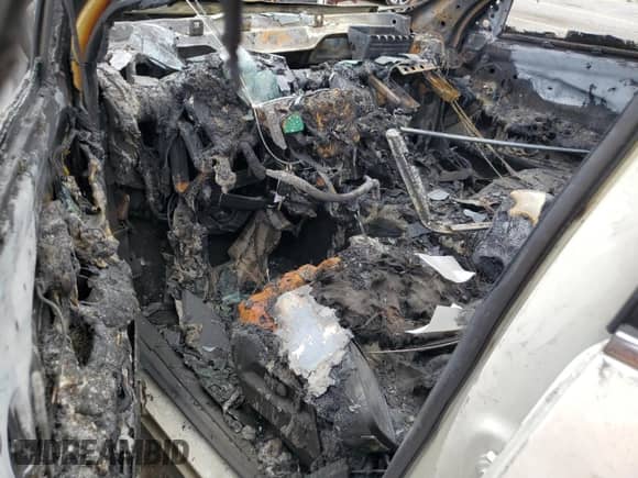 2015 Chevrolet Equinox LT z VIN 1GNALCEK3FZ124539, wystawiony jako Copart lot #69691915 z przebiegiem Nie podano mil oraz Nie do naprawy • Non repairable. Historia ofert i sprzedaży dostępna na DreamBid. Obrazek 8.