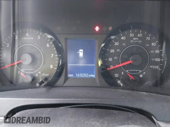 2016 Toyota Sienna L with VIN 5TDZK3DC7GS721298, listed as a IAAI auction lot 41727005 with 169,282 mi miles and . Bid and sale history available at DreamBid. Image 7.