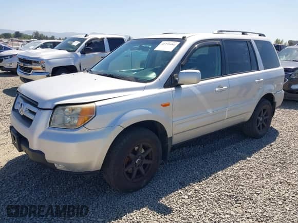 2006 Honda Pilot EX-L z VIN 2HKYF18606H511736, wystawiony jako IAAI lot #42731682 z przebiegiem 142 934 mil mil oraz . Historia ofert i sprzedaży dostępna na DreamBid. Obrazek 2.