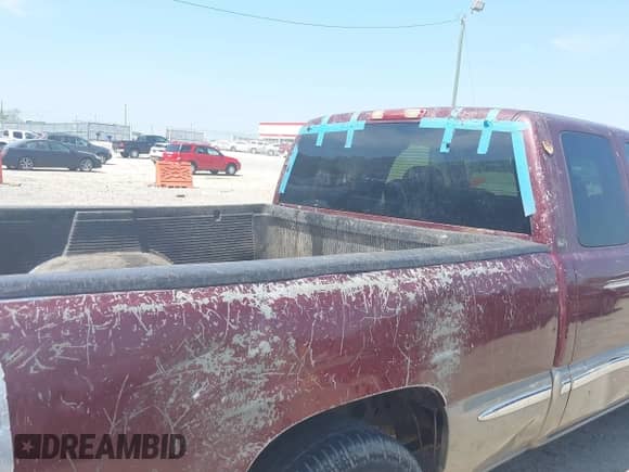 2002 GMC Sierra 1500 SLE с VIN 2GTEC19T121288635, выставлен на аукционе IAAI как лот 42070060 с пробегом 239 810 миль миль и . История ставок и продаж доступна на DreamBid. Изображение 6.
