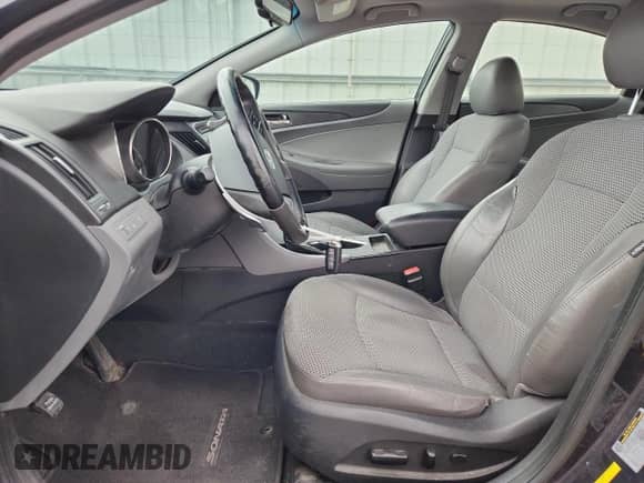2012 Hyundai Sonata SE with VIN 5NPEC4AC5CH357212, listed as a Copart auction lot 70023125 with 179,050 mi miles and Salvage title. Bid and sale history available at DreamBid. Image 7.