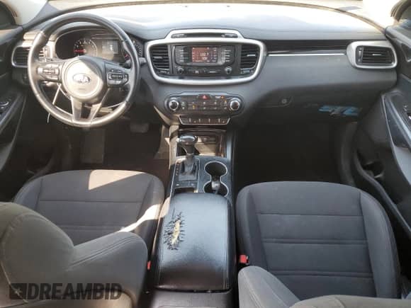 2016 Kia Sorento L with VIN 5XYPG4A35GG106619, listed as a Copart auction lot 81016095 with 73,531 mi miles and Salvage title. Bid and sale history available at DreamBid. Image 8.