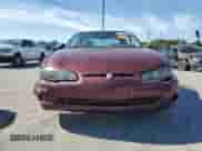 2001 Chevrolet Monte Carlo SS z VIN 2G1WX15K019176648, wystawiony jako Copart lot #70195955 z przebiegiem 284 570 mil mil oraz Czysty tytuł • Clean title. Historia ofert i sprzedaży dostępna na DreamBid. Obrazek 5.