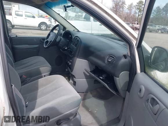 2007 Dodge Caravan SE with VIN 1D4GP25B87B248174, listed as a IAAI auction lot 41766753 with 273,506 mi miles and . Bid and sale history available at DreamBid. Image 5.