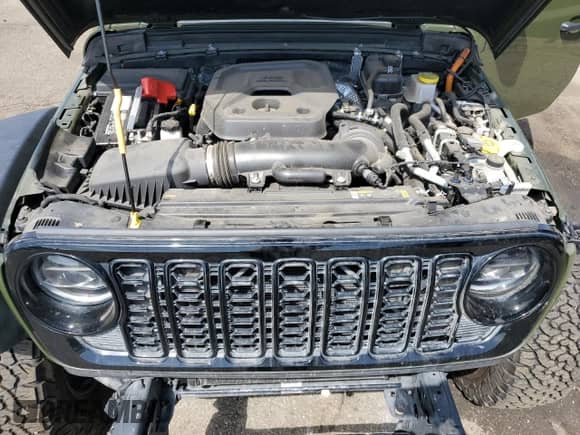 2024 Jeep Wrangler Willys с VIN 1C4RJXN68RW211922, выставлен на аукционе Copart как лот 63705395 с пробегом 6 000 миль миль и Списание • Salvage title. История ставок и продаж доступна на DreamBid. Изображение 11.