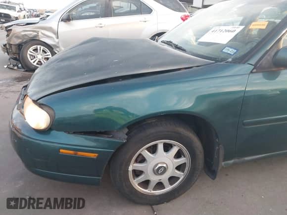 1999 Chevrolet Malibu LS с VIN 1G1NE52M3X6230247, выставлен на аукционе IAAI как лот 41712060 с пробегом 189 881 миль миль и . История ставок и продаж доступна на DreamBid. Изображение 18.