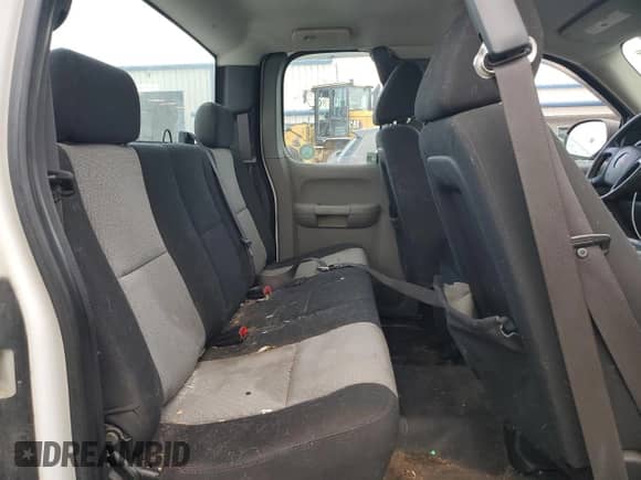 2008 GMC Sierra 1500 Work Truck with VIN 1GTEC19XX8Z308349, listed as a Copart auction lot 81978114 with 179,320 mi miles and Salvage title. Bid and sale history available at DreamBid. Image 11.