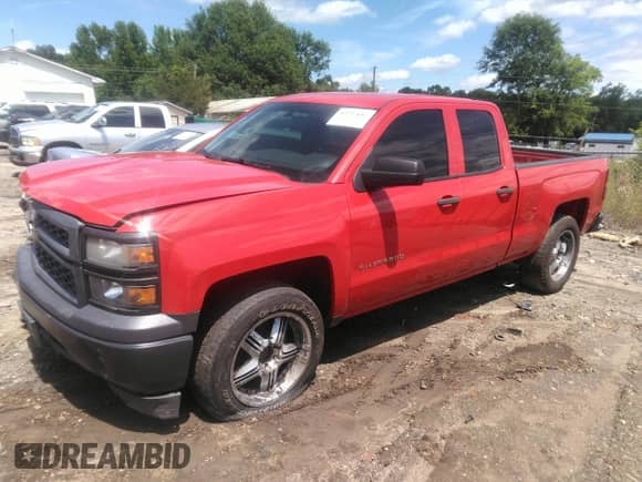 2015 Chevrolet Silverado 1500 Work Truck с VIN 1GCRCPEC7FZ201991, выставлен на аукционе IAAI как лот 42237687 с пробегом Не указан миль и . История ставок и продаж доступна на DreamBid. Изображение 19.