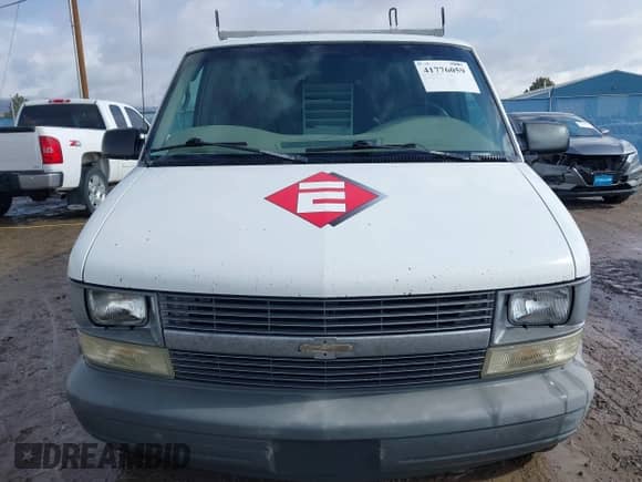 2004 Chevrolet Astro Cargo z VIN 1GCDL19X54B121146, wystawiony jako IAAI lot #41776059 z przebiegiem 172 409 mil mil oraz . Historia ofert i sprzedaży dostępna na DreamBid. Obrazek 13.