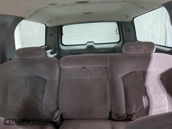 2000 Chevrolet Suburban LS with VIN 3GNEC16T3YG112424, listed as a Copart auction lot 48771605 with 242,592 mi miles and Clean title. Bid and sale history available at DreamBid. Image 10.