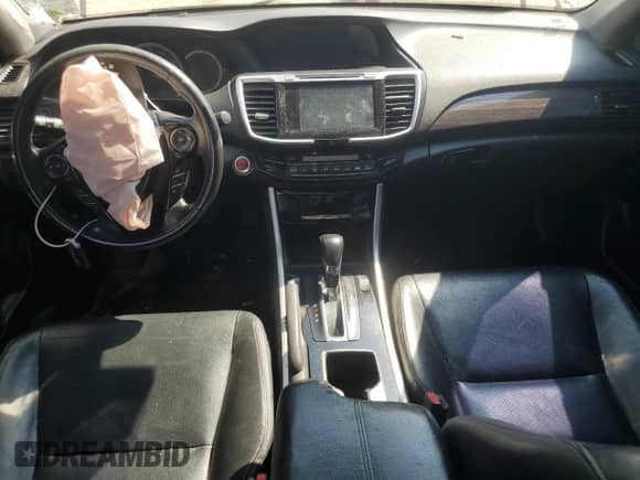 2016 Honda Accord Touring with VIN 1HGCR3F96GA015862, listed as a Copart auction lot 71803695 with 163,766 mi miles and Salvage title. Bid and sale history available at DreamBid. Image 8.