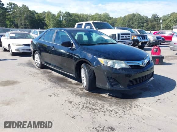 2014 Toyota Camry SE с VIN 4T1BF1FK2EU823028, выставлен на аукционе IAAI как лот 43359704 с пробегом 181 246 миль миль и . История ставок и продаж доступна на DreamBid. Изображение 1.