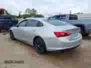 2021 Chevrolet Malibu LS z VIN 1G1ZC5ST2MF031233, wystawiony jako IAAI lot #41960318 z przebiegiem Nie podano mil oraz . Historia ofert i sprzedaży dostępna na DreamBid. Obrazek 3.