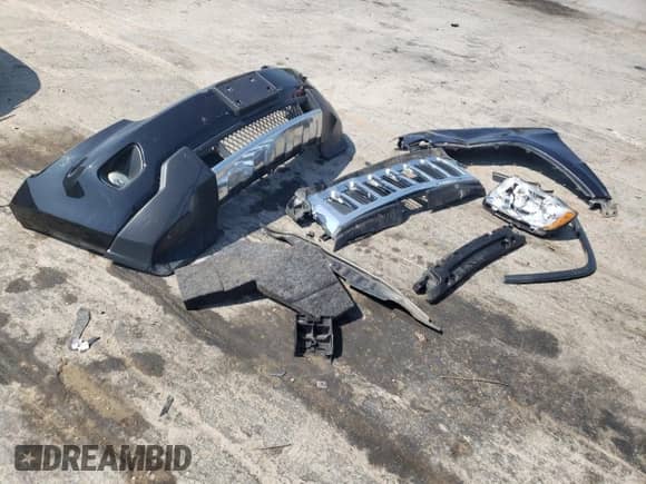 2013 Jeep Grand Cherokee Limited with VIN 1C4RJFBG5DC633776, listed as a Copart auction lot 80206735 with 170,991 mi miles and Salvage title. Bid and sale history available at DreamBid. Image 13.