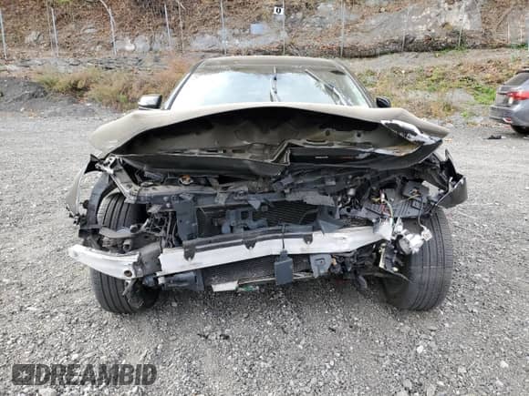 2015 Hyundai Genesis 3.8L with VIN KMHGN4JE8FU015232, listed as a Copart auction lot 90409925 with 123,472 mi miles and Salvage title. Bid and sale history available at DreamBid. Image 5.