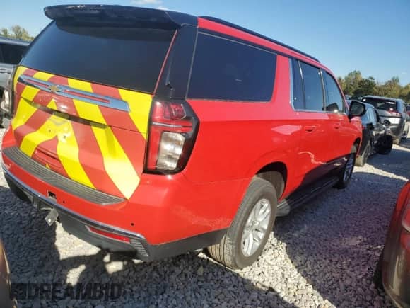 2023 Chevrolet Suburban Commercial z VIN 1GNSKAED5PR194851, wystawiony jako Copart lot #70374725 z przebiegiem 36 956 mil mil oraz Szkoda całkowita • Salvage title. Historia ofert i sprzedaży dostępna na DreamBid. Obrazek 3.