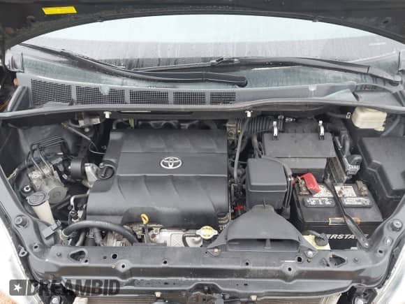 2012 Toyota Sienna XLE with VIN 5TDDK3DC3CS030466, listed as a IAAI auction lot 41914368 with 174,512 mi miles and . Bid and sale history available at DreamBid. Image 10.