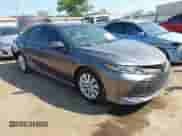 2018 Toyota Camry SE с VIN 4T1B11HK9JU546979, выставлен на аукционе IAAI как лот 43155241 с пробегом 57 460 миль миль и . История ставок и продаж доступна на DreamBid. Изображение 1.