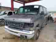 2002 Ford Econoline Cargo Recreational with VIN 1FDRE14L52HB52844, listed as a IAAI auction lot 42408425 with 255,729 mi miles and . Bid and sale history available at DreamBid. Image 2.