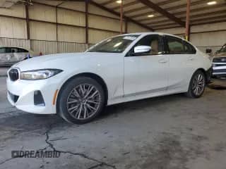 2023 BMW 3 Series 330i xDrive с VIN 3MW89FF05P8D67072, выставлен на аукционе Copart как лот 70147925 с пробегом 32 402 миль миль и Списание • Salvage title. История ставок и продаж доступна на DreamBid. Изображение 1.