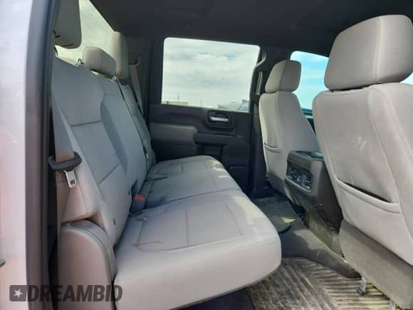 2020 Chevrolet Silverado 2500HD LT z VIN 1GC1YNE7XLF248161, wystawiony jako Copart lot #71749955 z przebiegiem 152 509 mil mil oraz Szkoda całkowita • Salvage title. Historia ofert i sprzedaży dostępna na DreamBid. Obrazek 10.